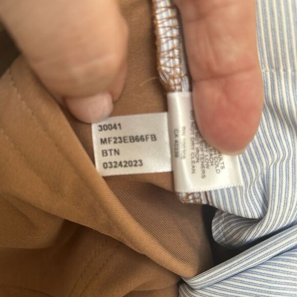 Peter Millar Tan Chinos - Picture 5 of 7
